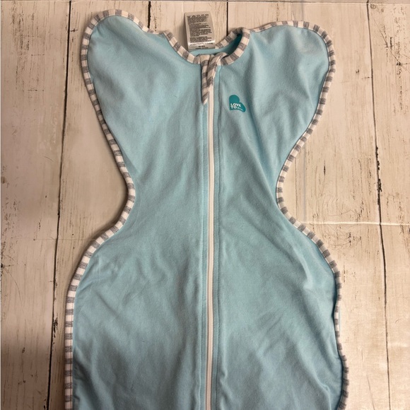 Love to Dream Swaddle Up in Light Blue Size Small - Picture 1 of 4